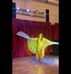 Belly dance 