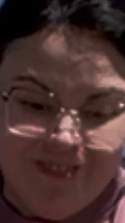 Ugly picture zoom