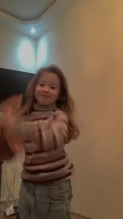 1 video + 3 foto