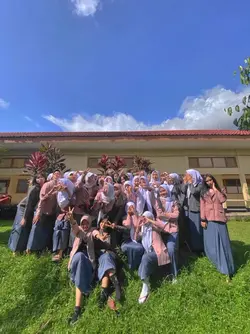 HIGH SCHOOL JAKARTA 