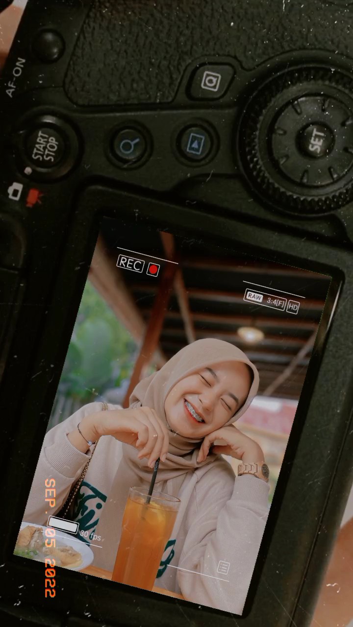 Frame Camera 