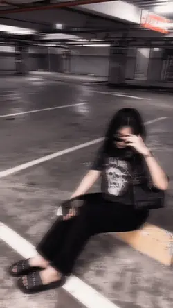 EFEK BLUR MENGKECE