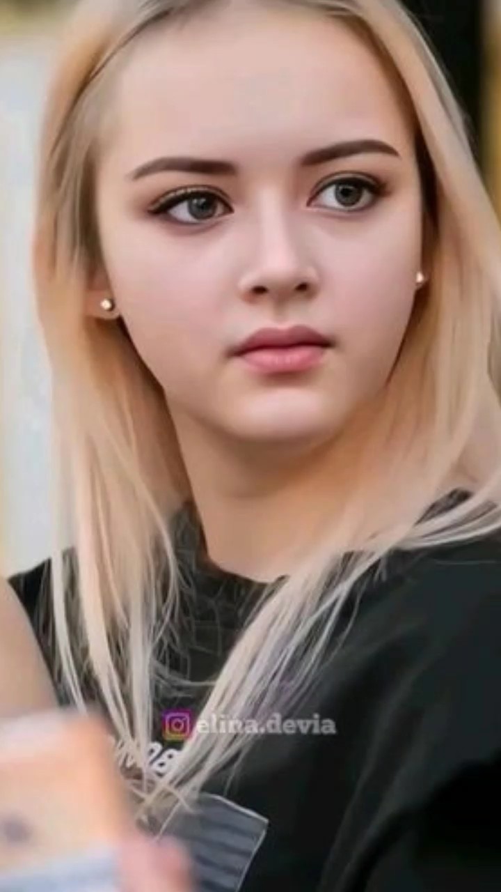 senyum viral 