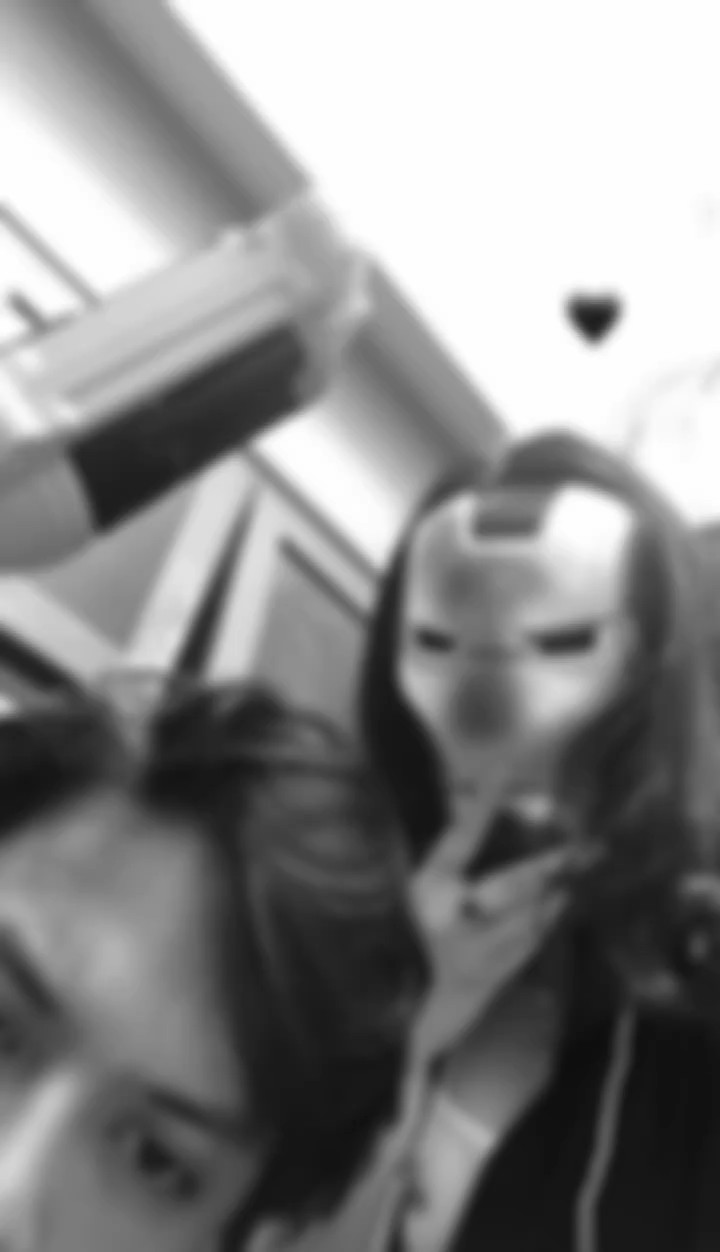 mahal kita soo-vrsblur