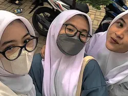 Foto bareng bestie