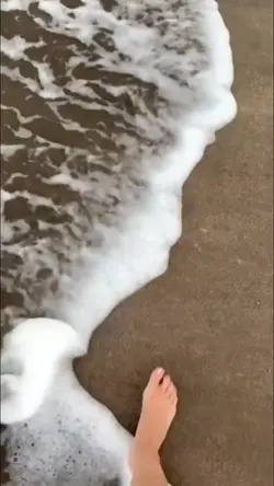 prank lagi dipantai