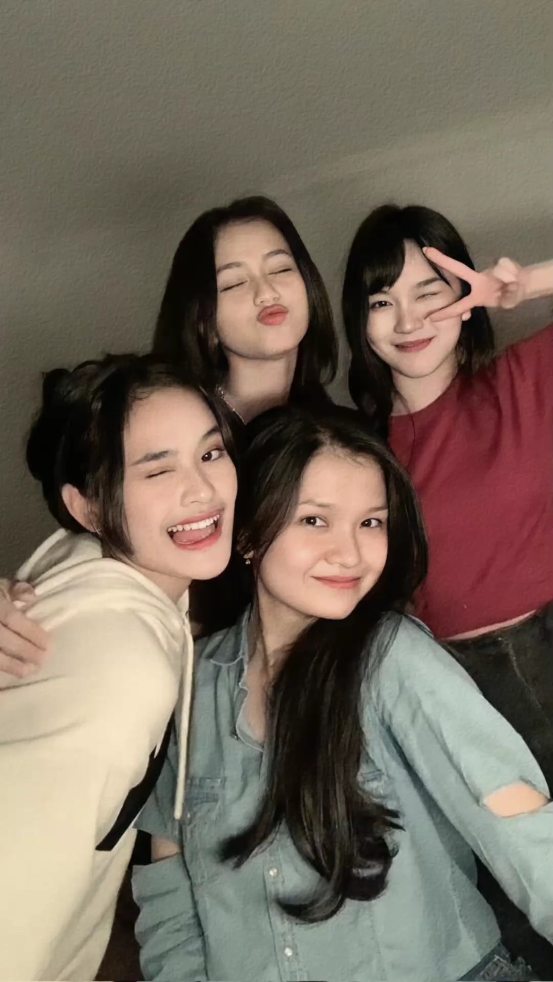 4 FOTO 