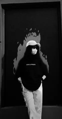 hitam putih