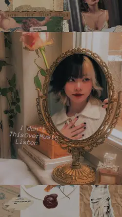 Mẫu chụp trước gương