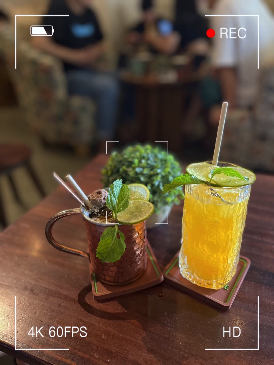 Mẫu story đi cafe