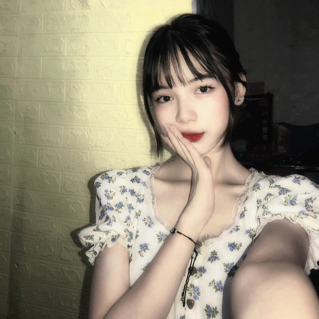 Pacar perempuan