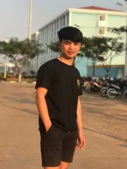 ฉันเป็นแค่เงา ไม่มีตัวตน