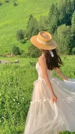 mình bên nhau 2 ảnh