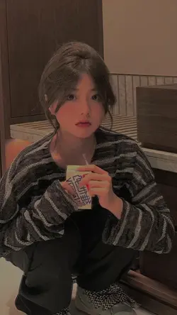 1 ảnh + màu 