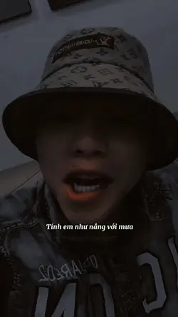Em à...