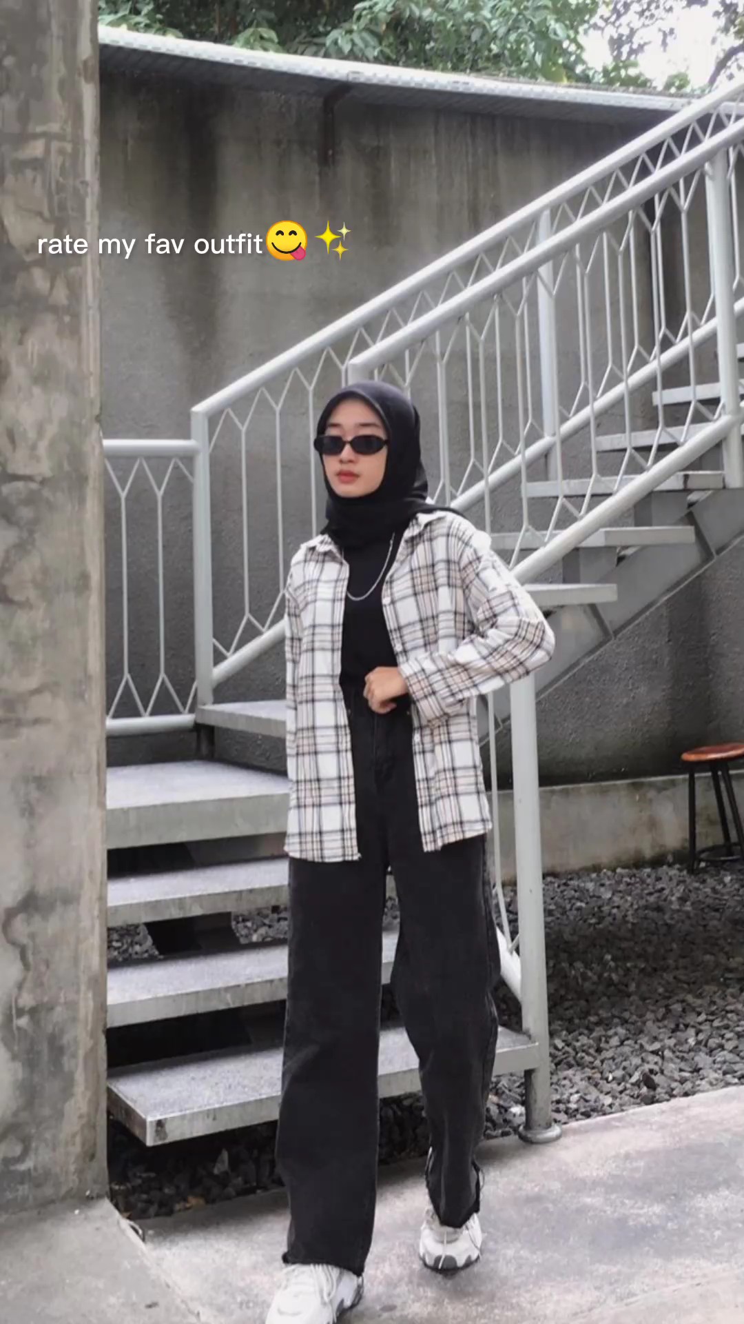 RateMyFavOutfit 0/10