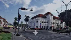 lirik salira ayana