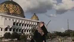 LIRIK ARAB 