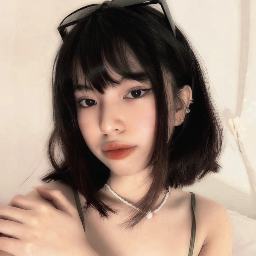 GIRLFRIEND