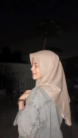LIRIK LAGU AESTETIC