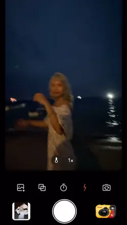 Flash Photo