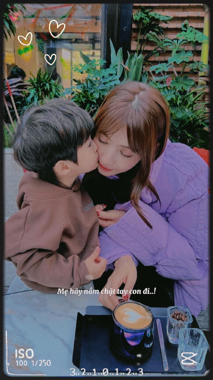 MẸ VÀ BÉ - 1 ảnh 