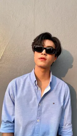 🕶️
