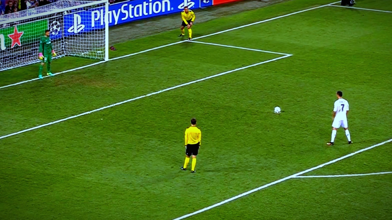 Football Moment