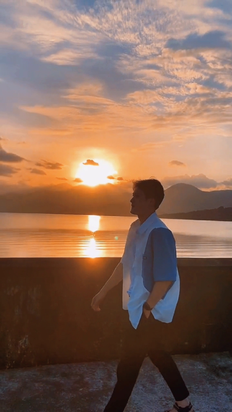 Estetiksyon ng SUNSET 