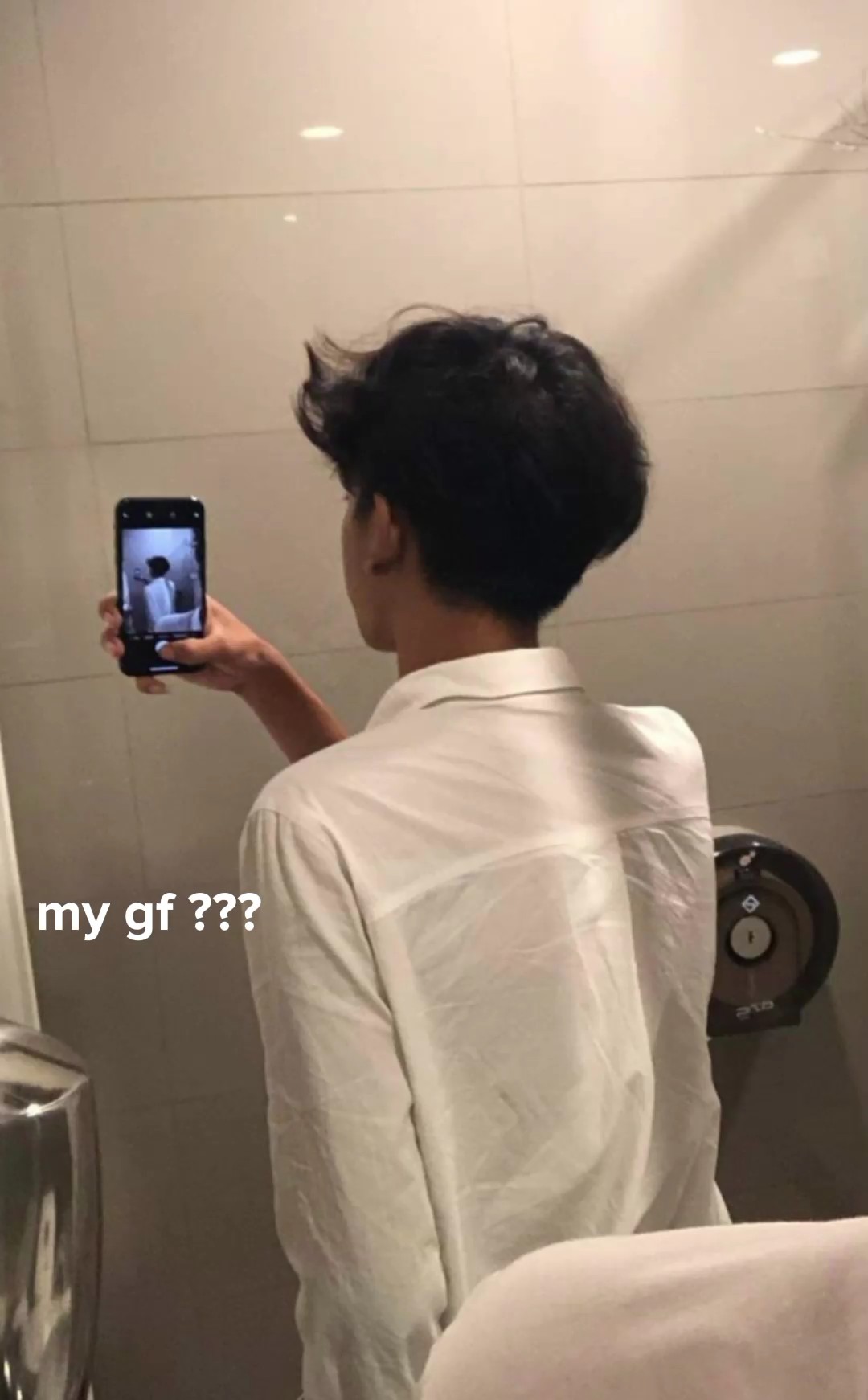 ma petite amie??? 