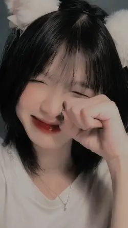 1 video + 1 ảnh