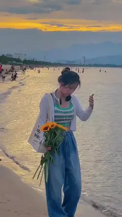 mẫu 8 ảnh