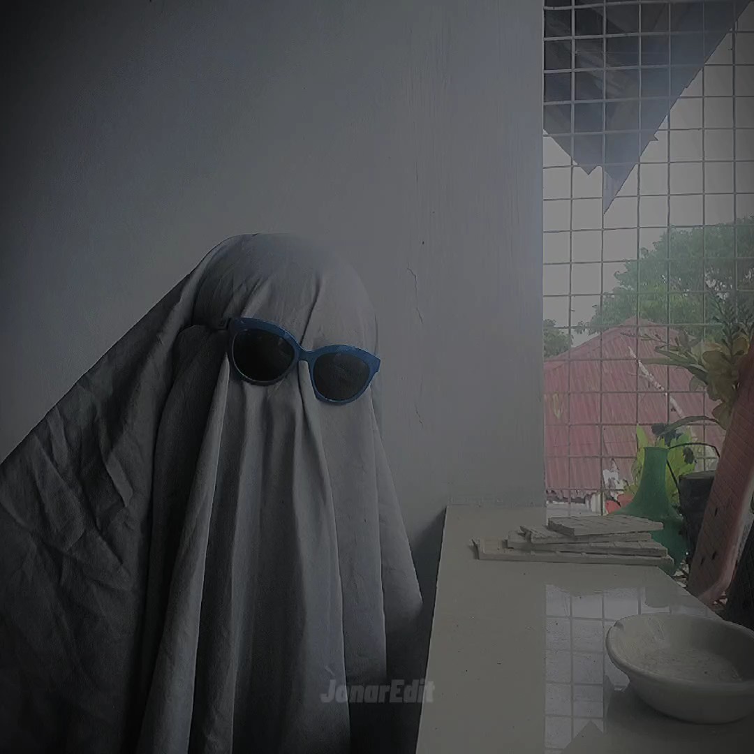 GhostPhotoShoot