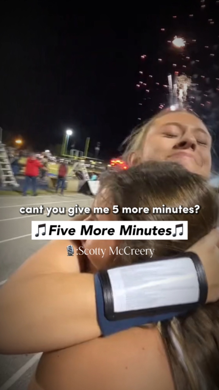 Cinco Minutos Más