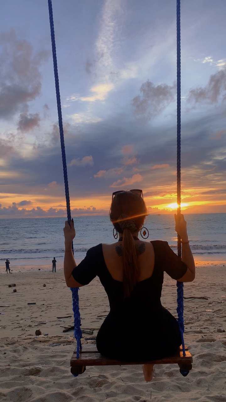 MGA SUNSET VIBES