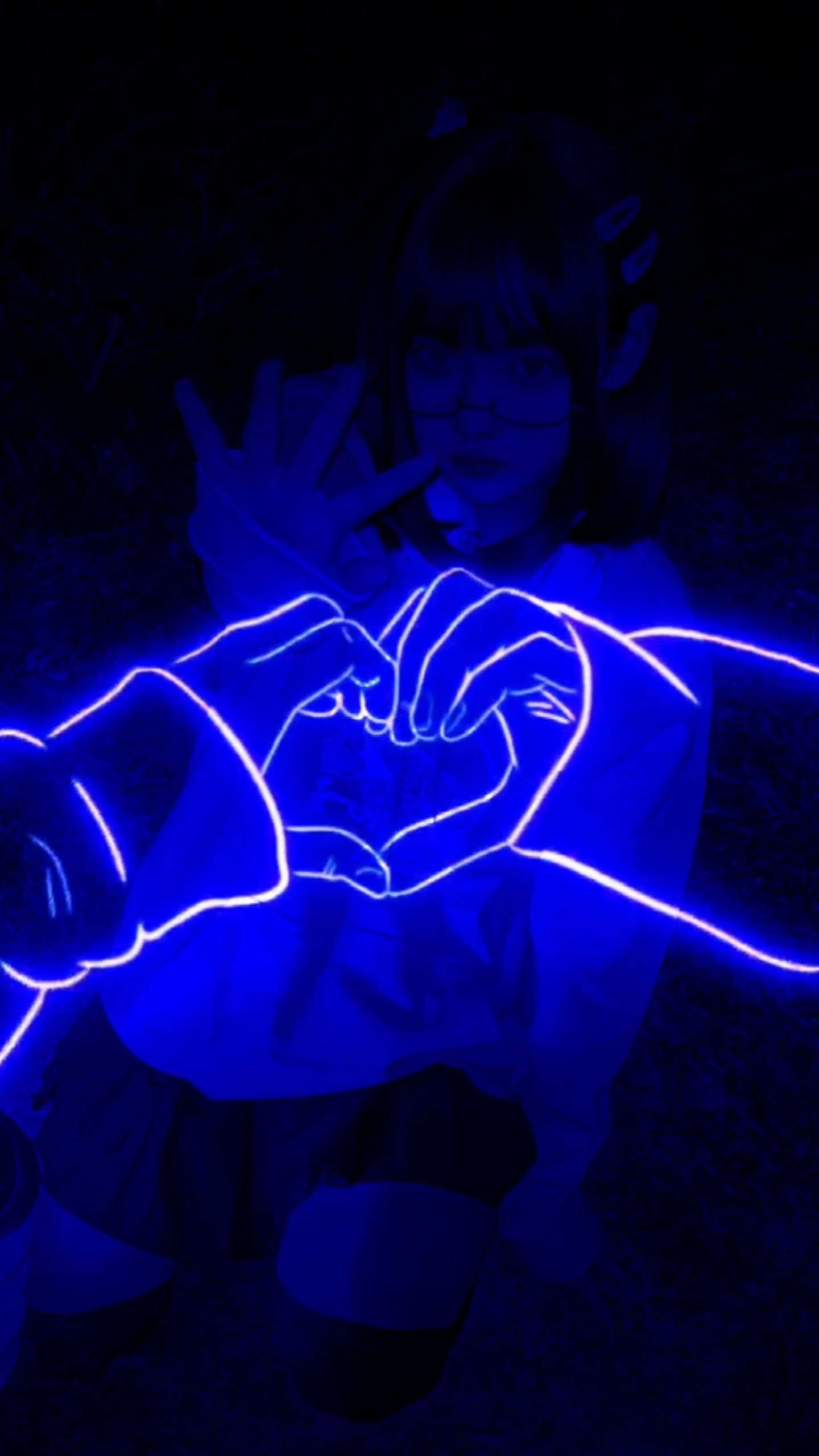 Mavi Neon