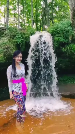 MAIN DI AIR TERJUN