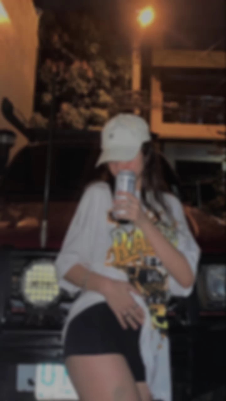 versi kabur