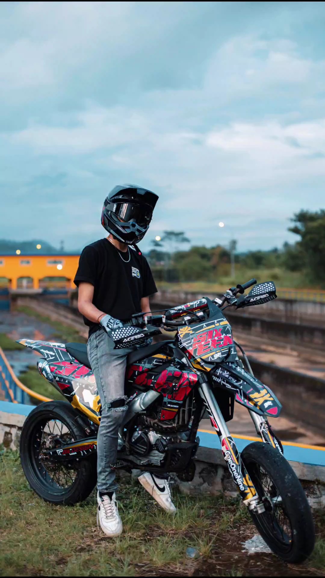 Supermoto estetiği