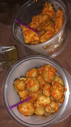 MAKANAN PEDAS