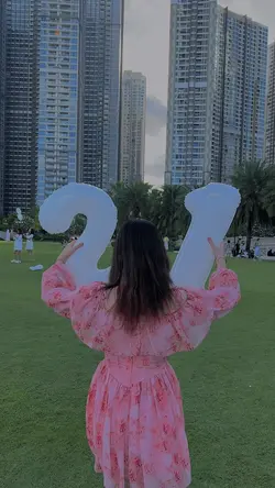 Mẫu 28 ảnh
