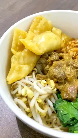 Video makanan