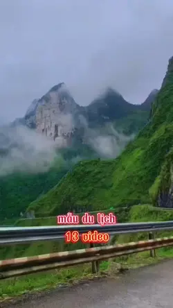 mẫu du lịch 