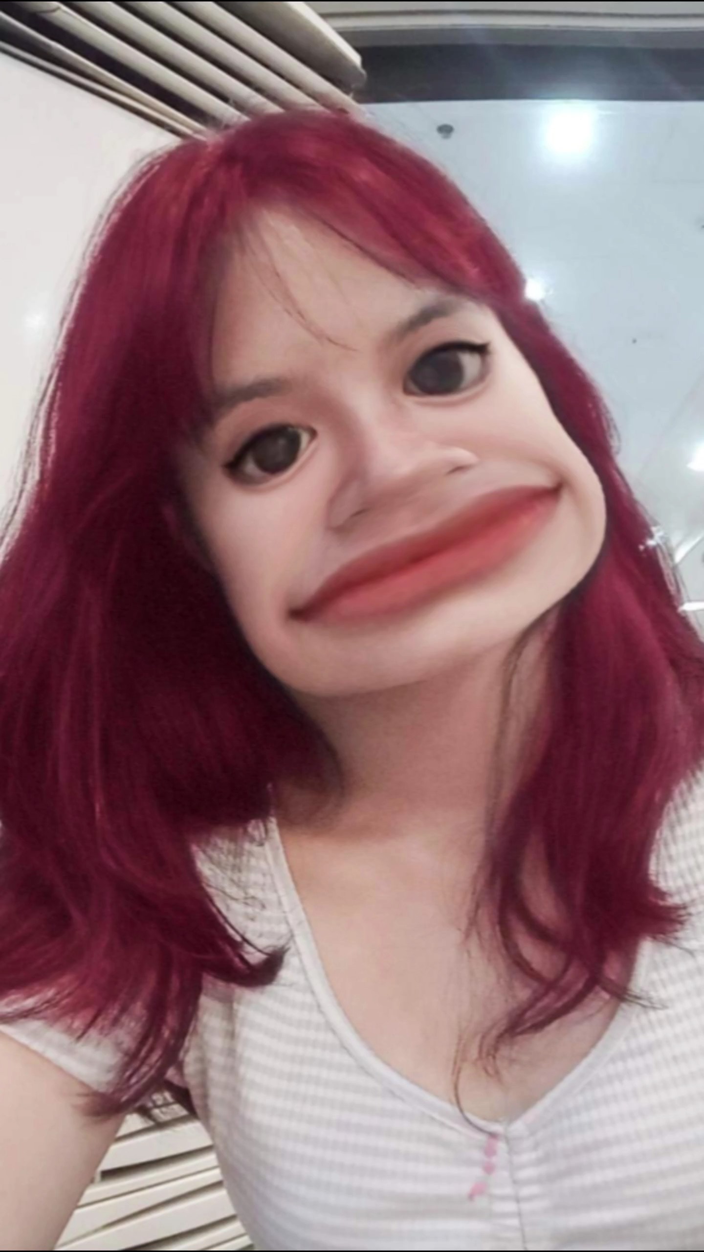 Yüz Emoji Trendi