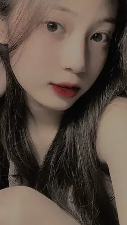 Cô gái của ai + màu