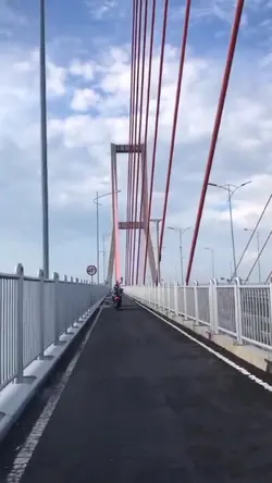 Prank di Jembatan