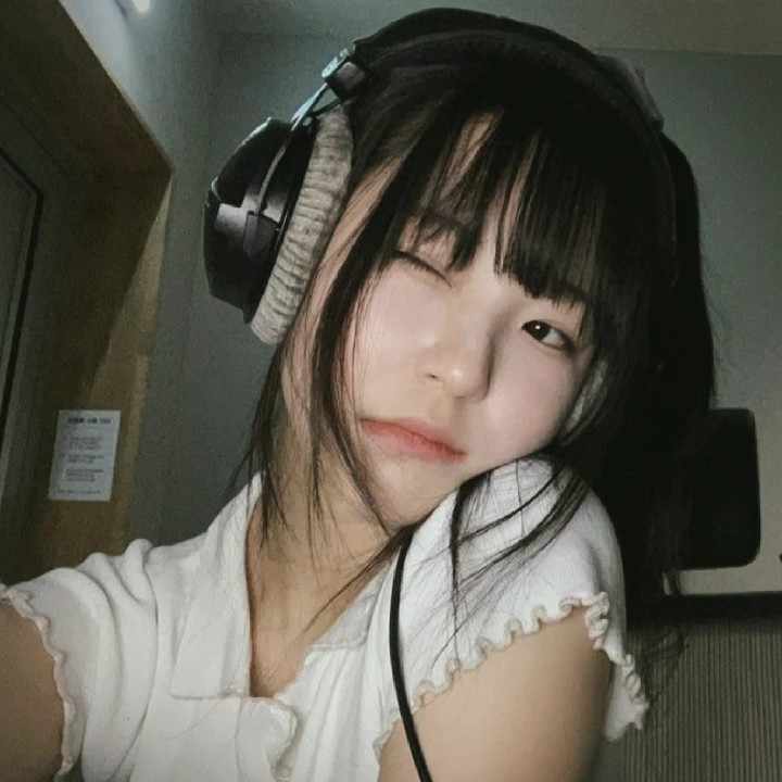 9pics