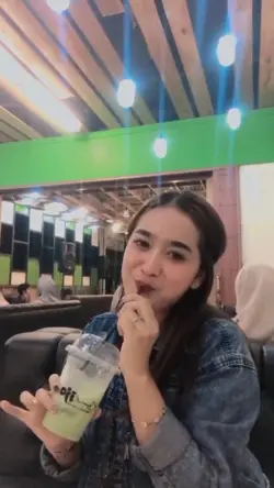 Prank di Cafe