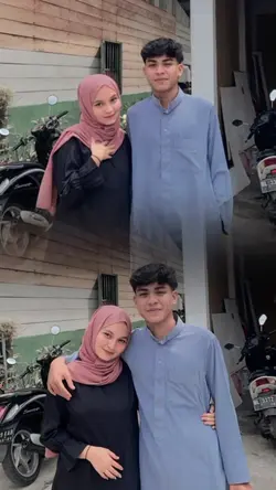 Foto bareng doi