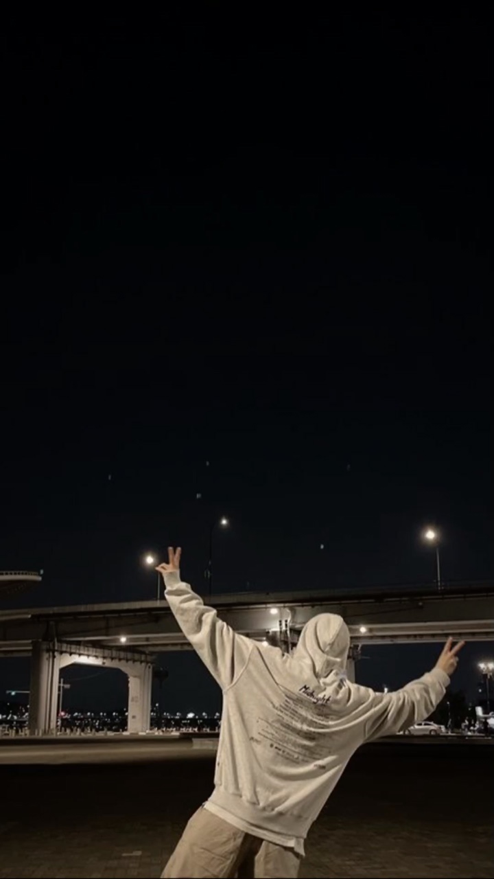 Flashlight ver 16:9